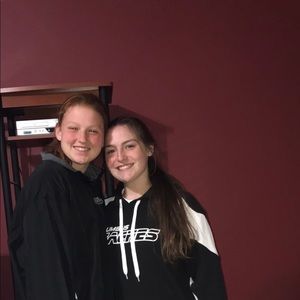 Meet your Posher, Carlie